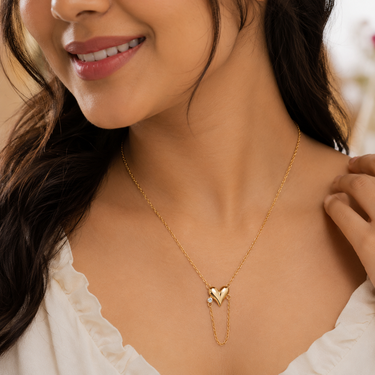 Golden Love Loop Heart Necklace